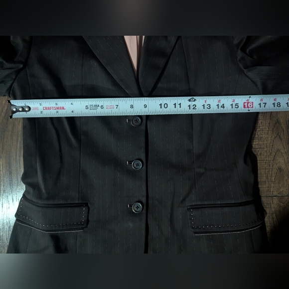 Elie Tahari Women's Long Sleeved Collared Lined Two Piece Pant Suit Brown Size 8 - Picture 5 of 16